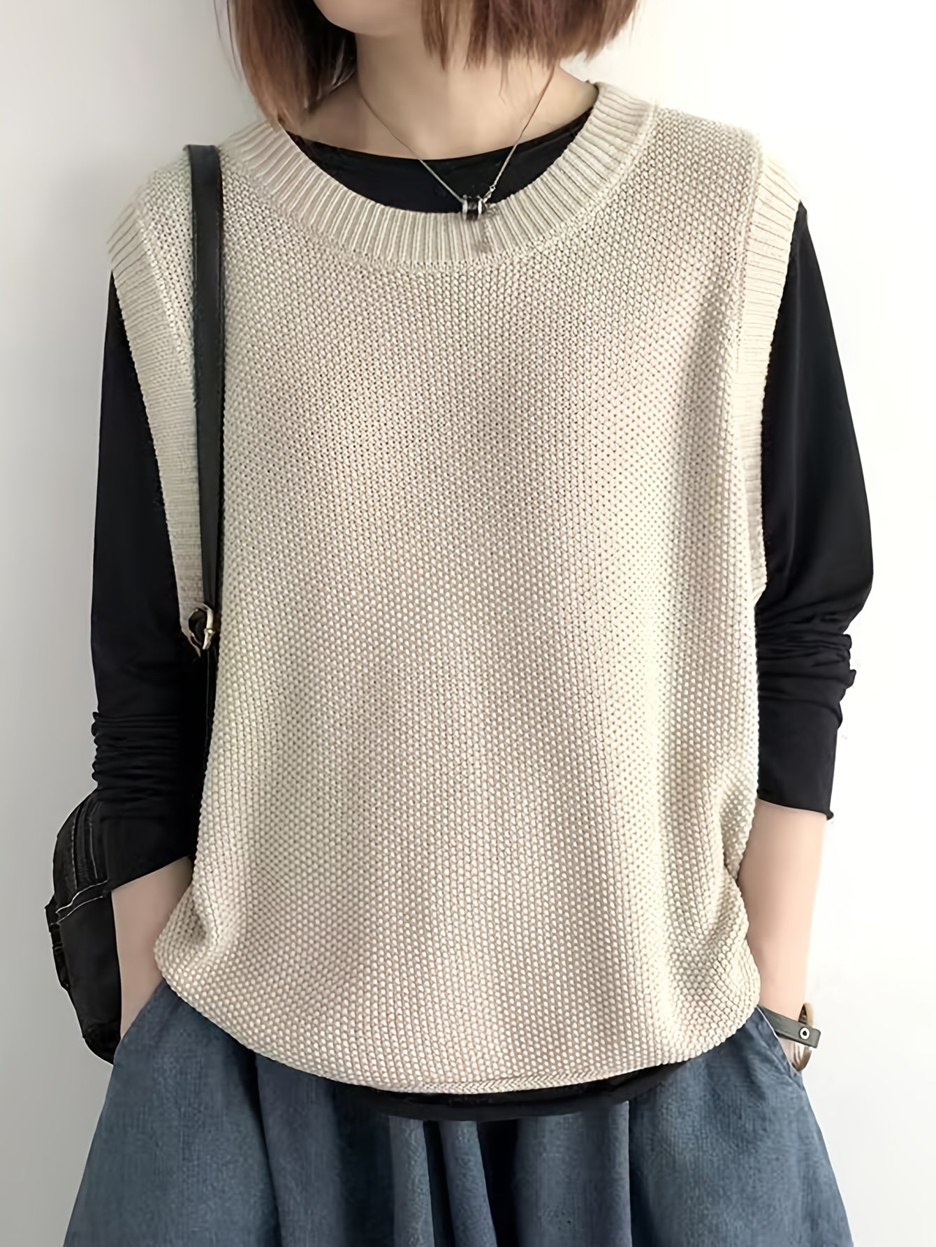 Women's Casual Solid Crew Neck Knitted Sleeveless Loose Fit Vest Sweater, Soft and Cozy Winter Clothing