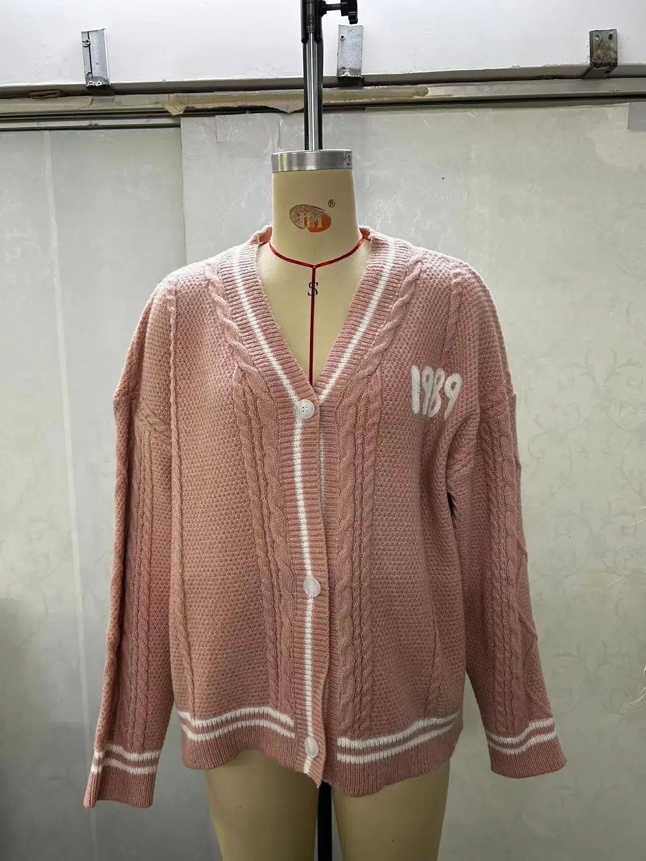 Cardigan For women Bird Embroidery Special Knit 1989 taylor Cardigan Slouchy Style Vintage Sweater