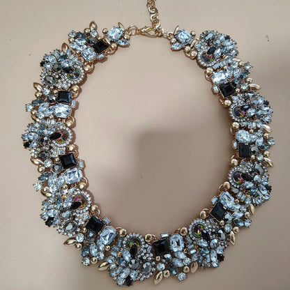 Elegant Jewellery Gifts for Her Women's Vintage Statement Earrings and Large Crystal Rhinestone Choker Necklace Jewelry Set