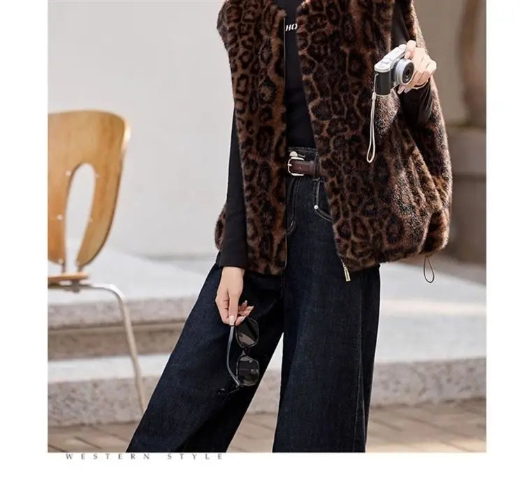 Winter fashion  casual senior sense thin  fur integrated leopard print vest warm top clothing  chalecos para mujer