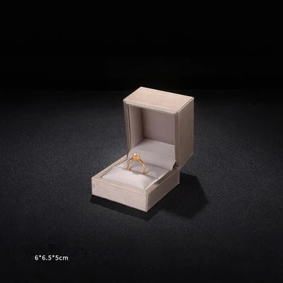 Free Sample Stock Mens Jewellery Gift Packaging Box Cheap Wedding Dating Ring Leather Bracelet Bangle Jewelry Box for Women