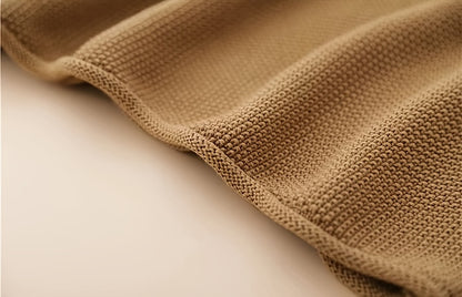 Women's Casual Solid Crew Neck Knitted Sleeveless Loose Fit Vest Sweater, Soft and Cozy Winter Clothing