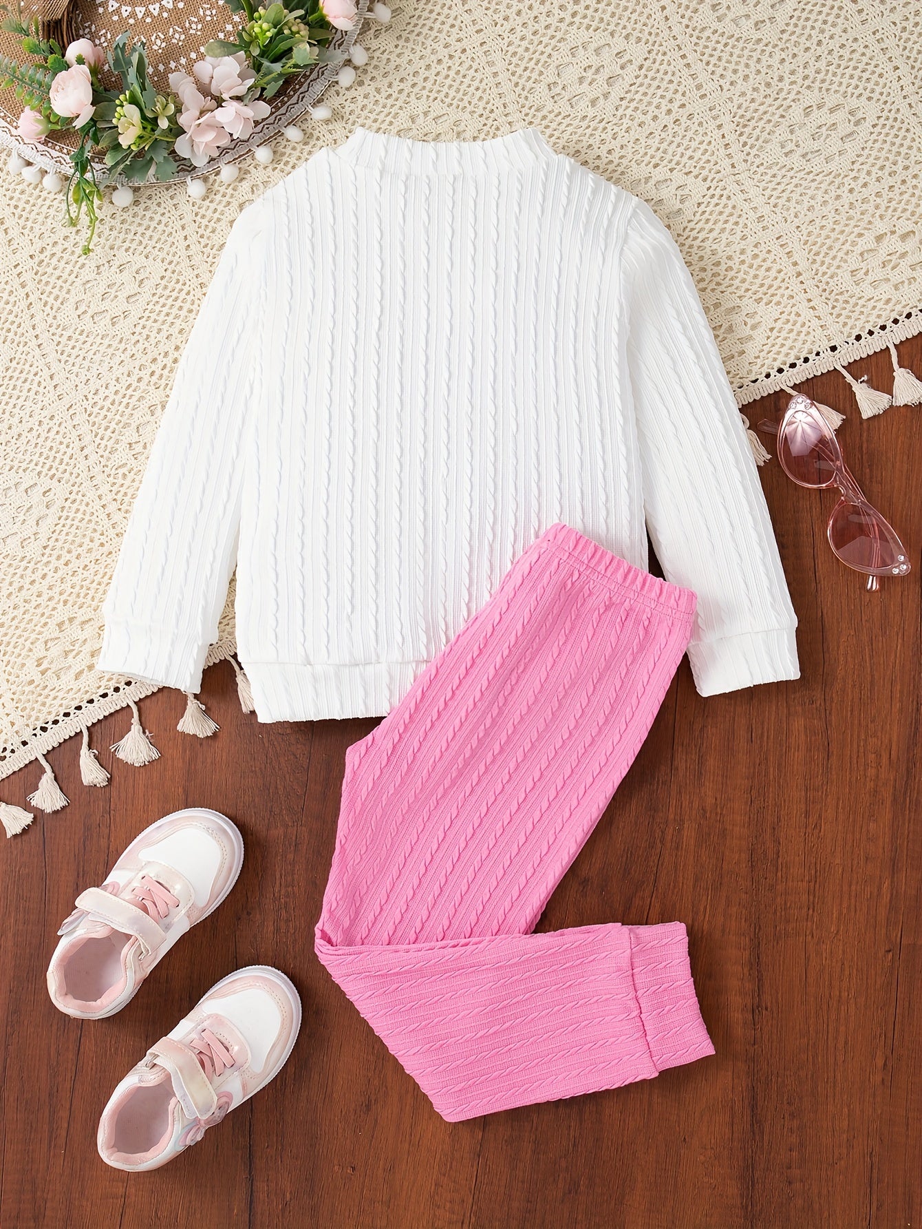 Toddler Girl Cartoon Graphic Bow Front Sweatshirt & Comfy Sweatpants, Kids Clothes For Spring Fall