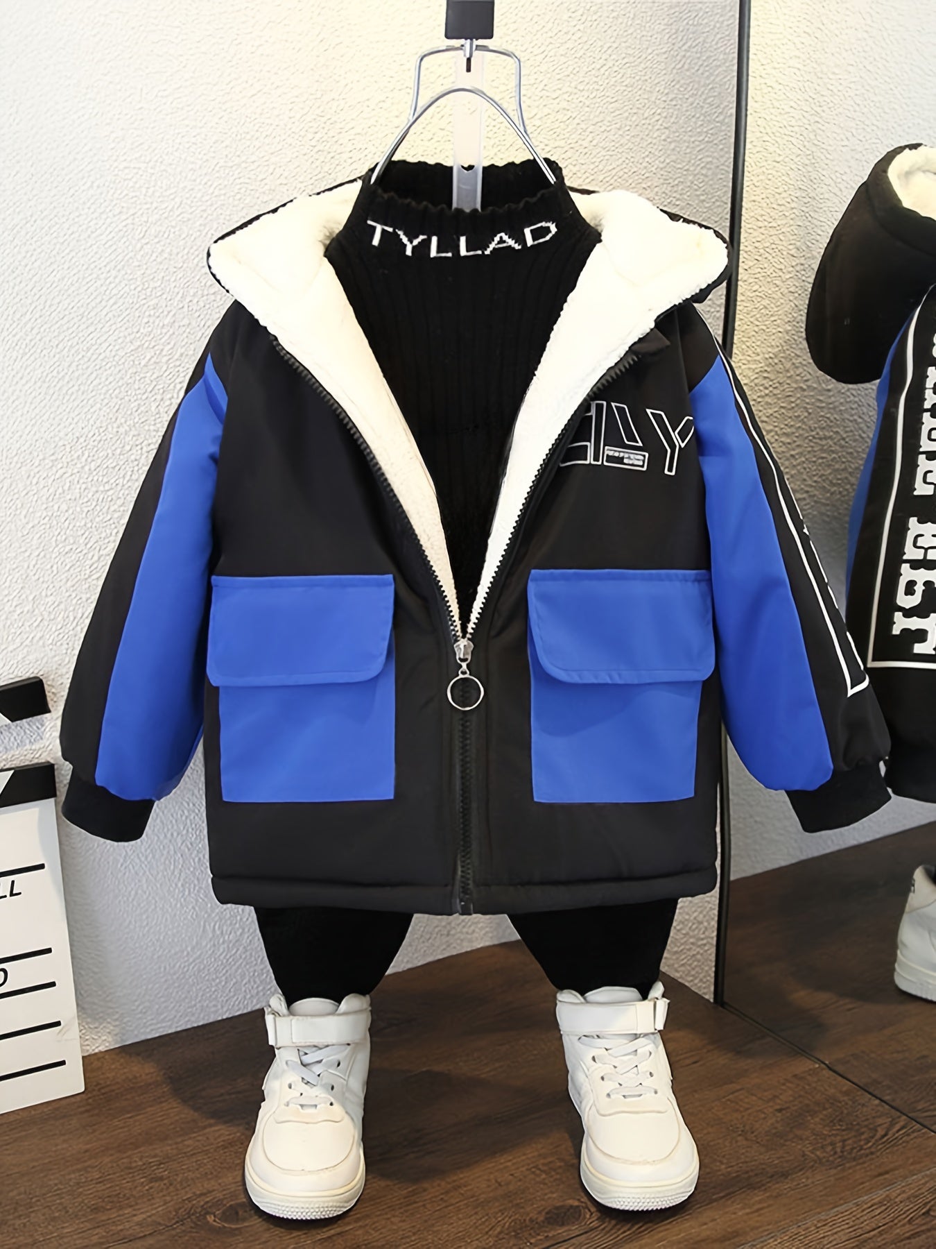 Boys Fashionable Letter Print Color Block Fleece Lining Hooded Jacket With Pockets, Long Sleeve Zip Up Jacket, Kids Clothes For Fall Winter Outdoor